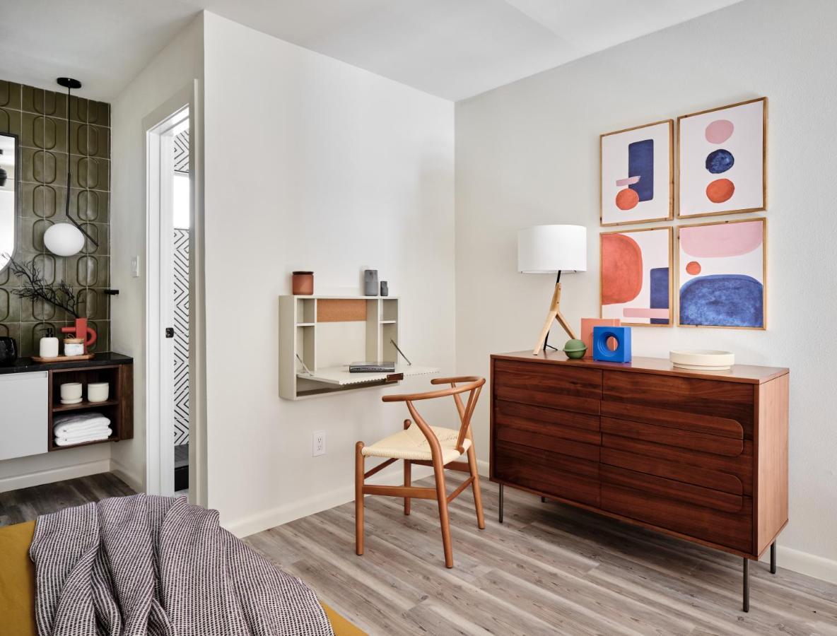 Midcentury Couples Designer Loft - Casa Tuya Apartment Austin Luaran gambar